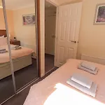 Holiday home Robin View